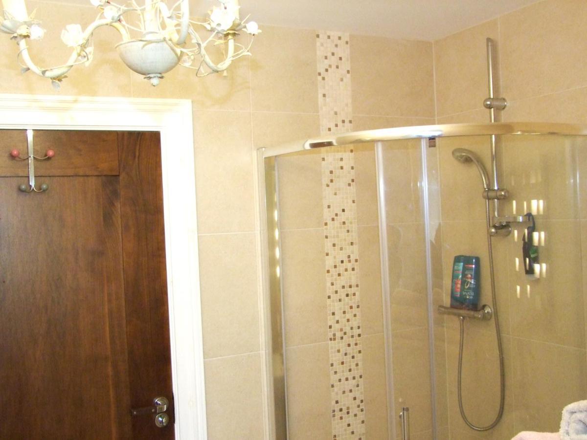 Wonderful Setting Farmhouse Apartment Wicklow Luaran gambar